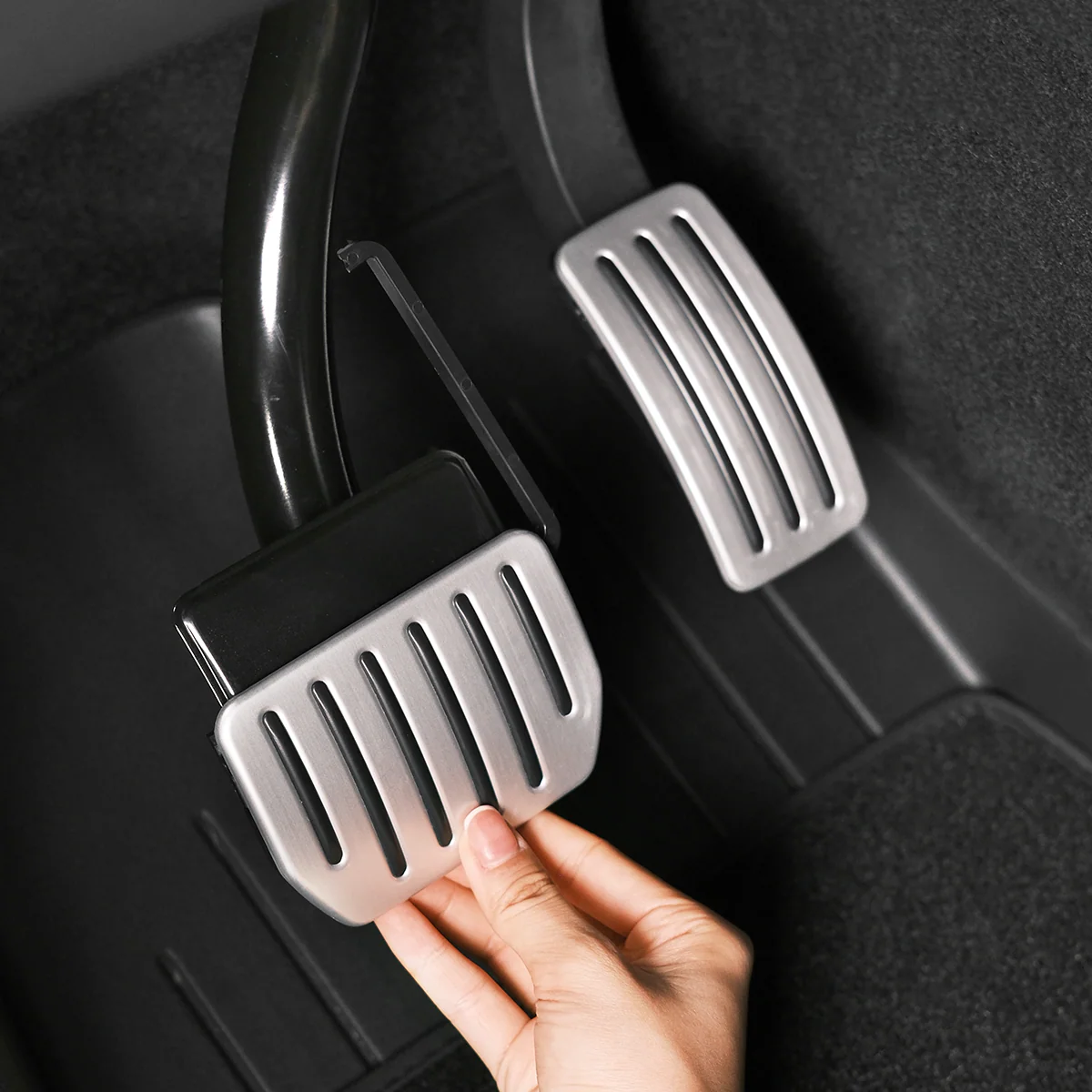 Self-flip Lock Aluminum Performance Foot Pedal Set for Tesla Model 3/Y - Image 5