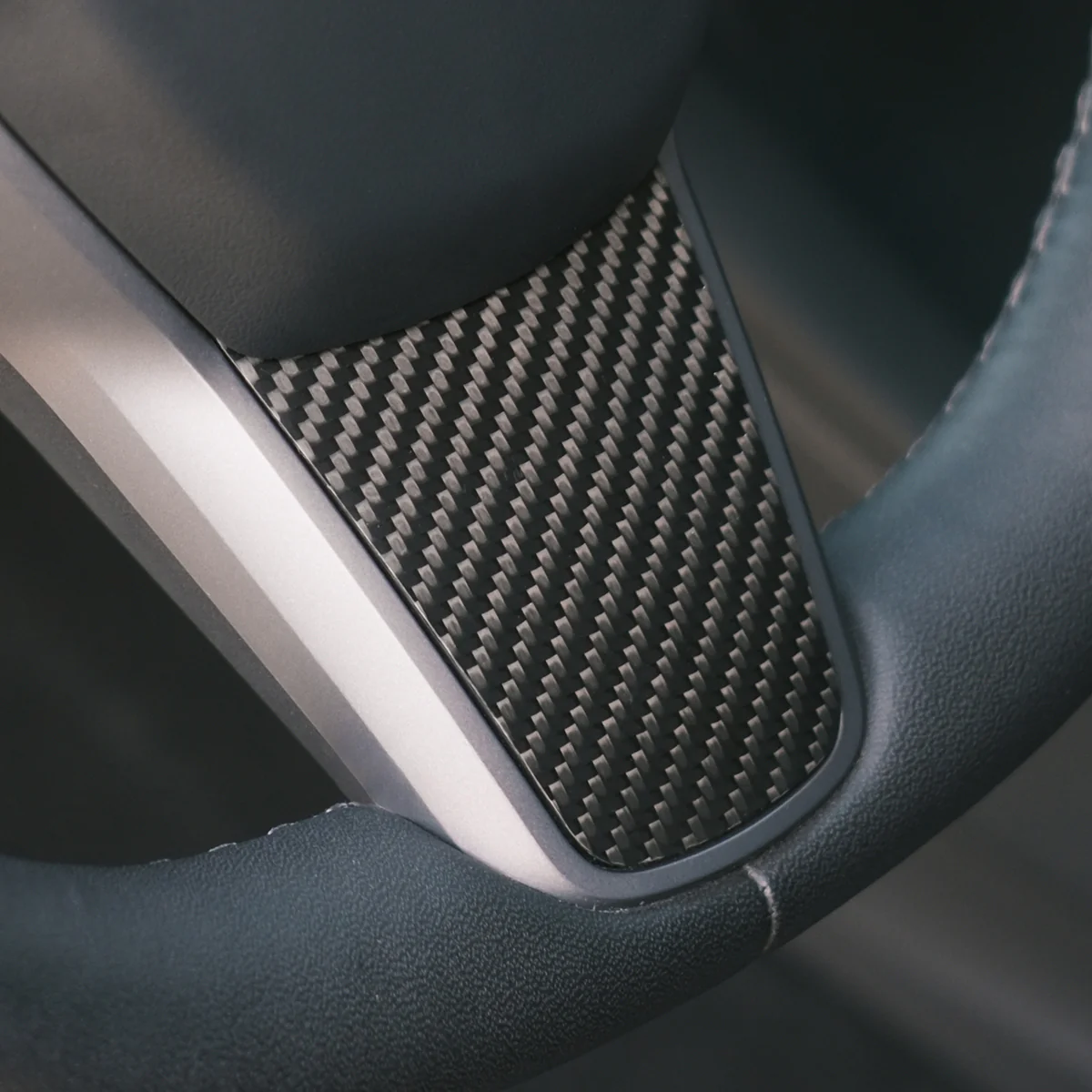 Real Carbon Fiber Steering Wheel Cover for Model 3/Y - Image 6