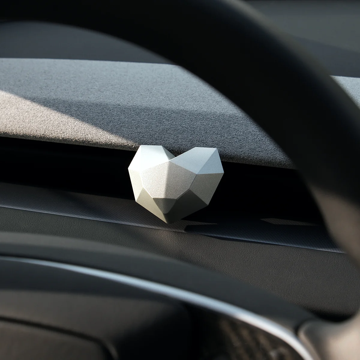 TPARTS Cyberheart Air Freshener for Tesla - Image 4